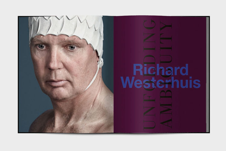 KOMMA_UNFOLDING_AMBIGUITY_SPREADS_02